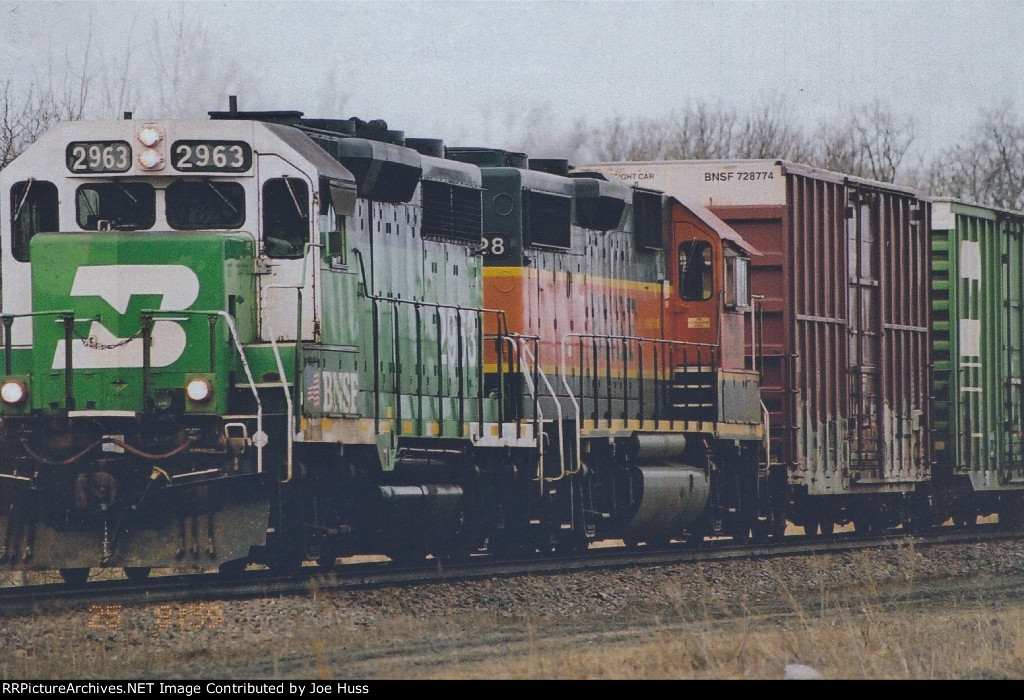 BNSF 2963 East